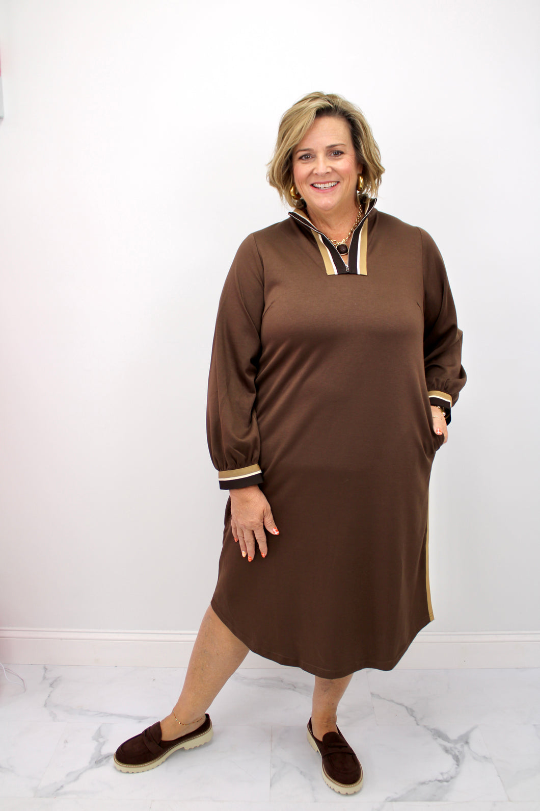 Brown trim midi dress
