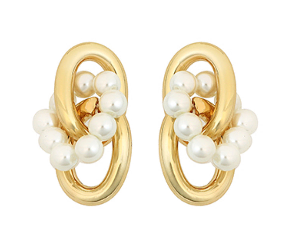 Gold pearl linked earrings