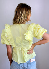 Load image into Gallery viewer, Yellow scalloped top- last chance
