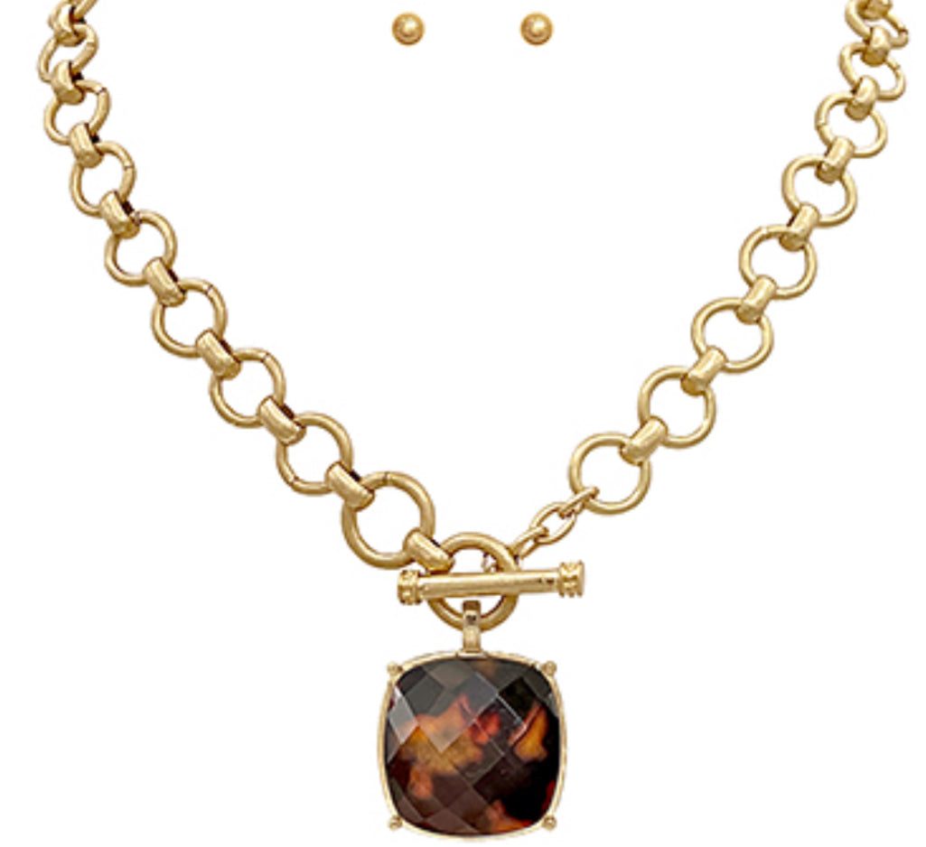 Tortoise dupe necklace