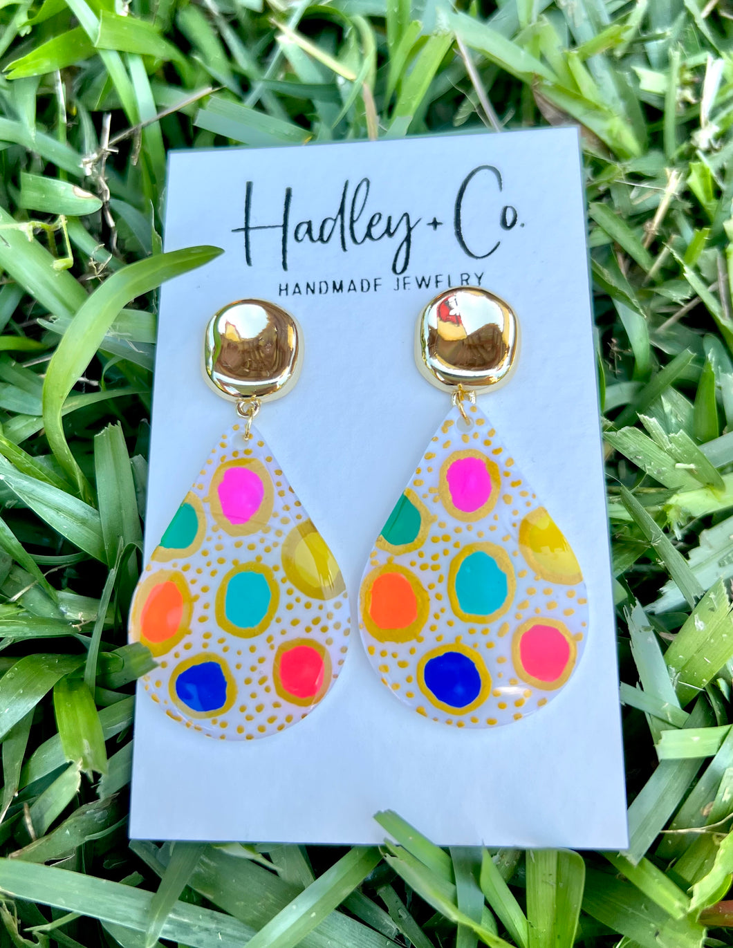Round color spot Hadley + co earrings