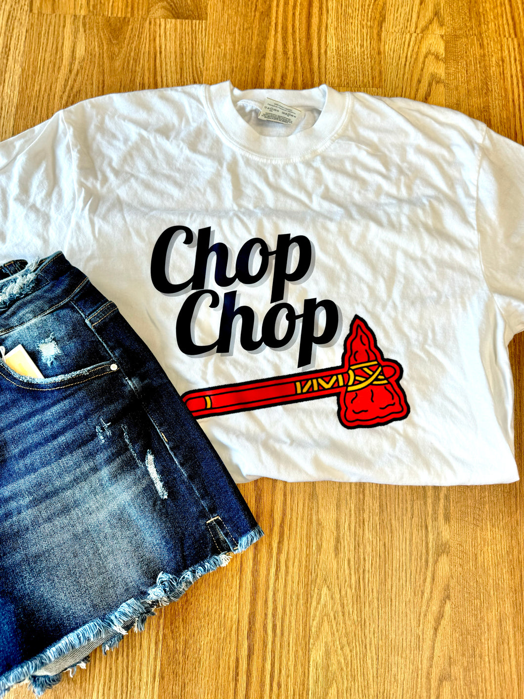 Chop chop tee