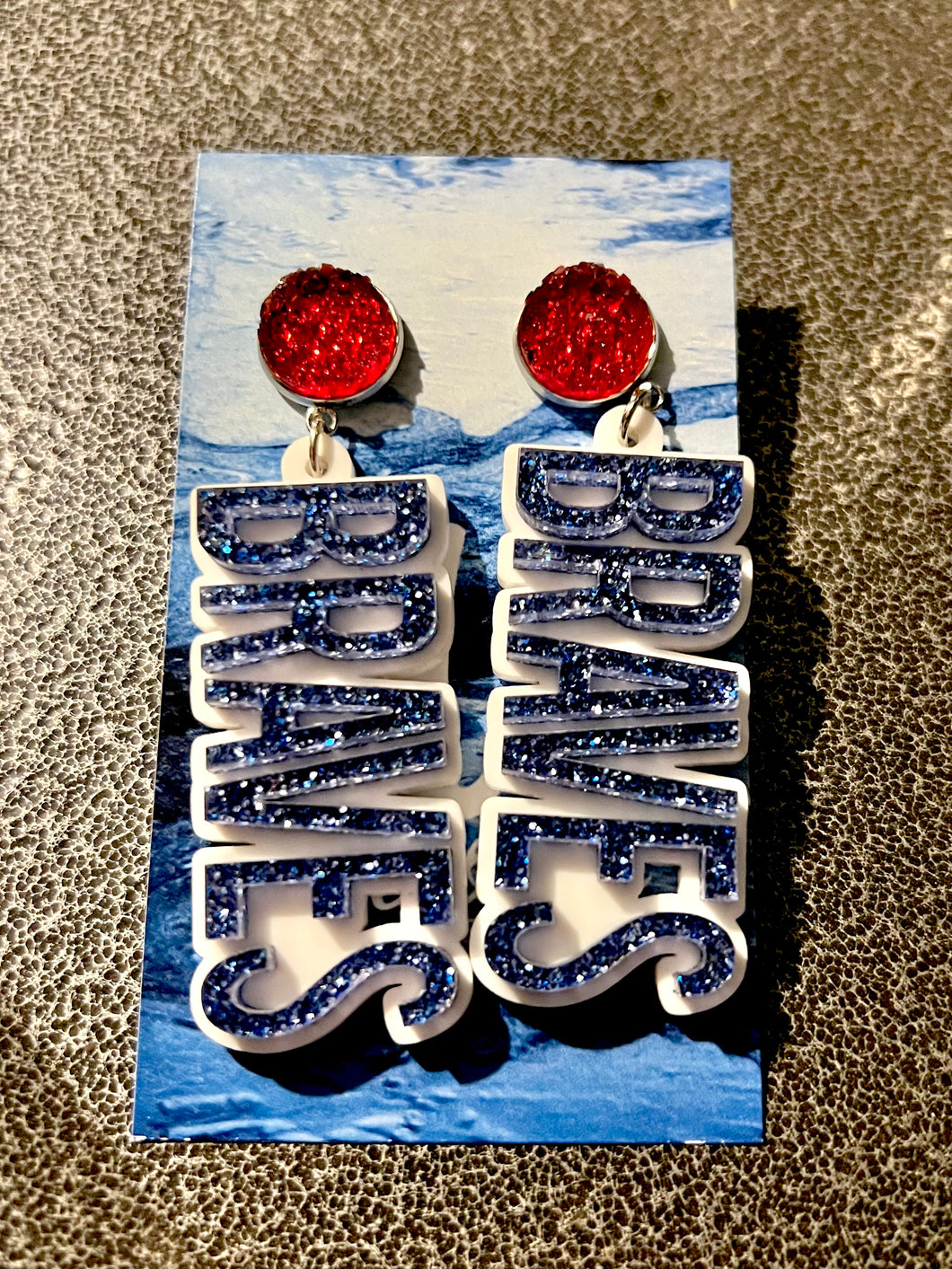 Braves dangle earrings