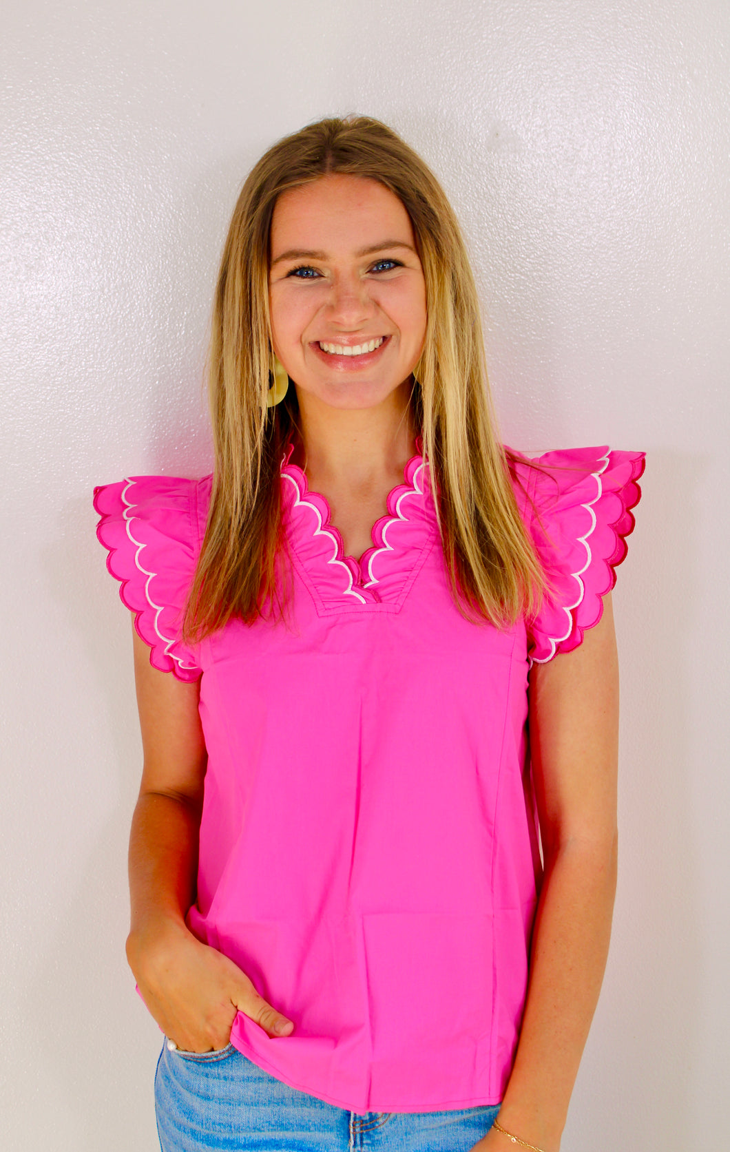 Pink scallop top