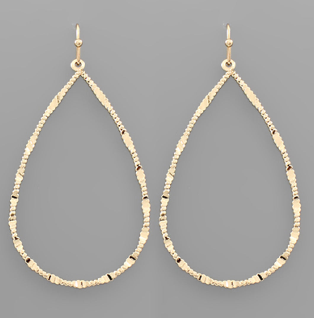 Gold teardrop earrings