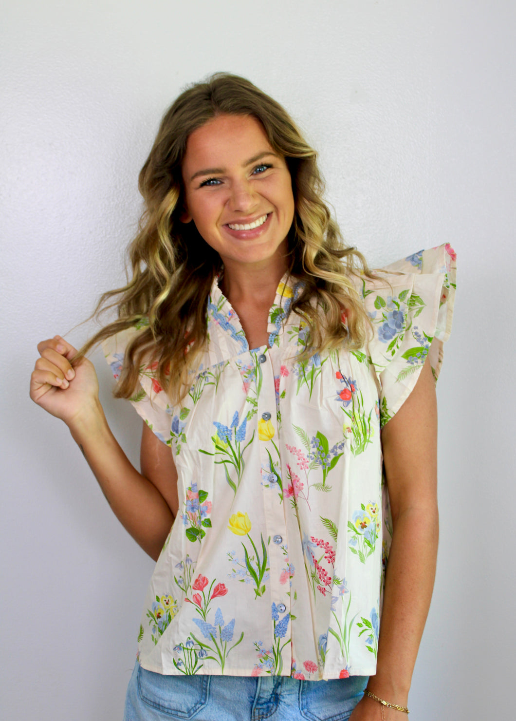 Floral button ivory top