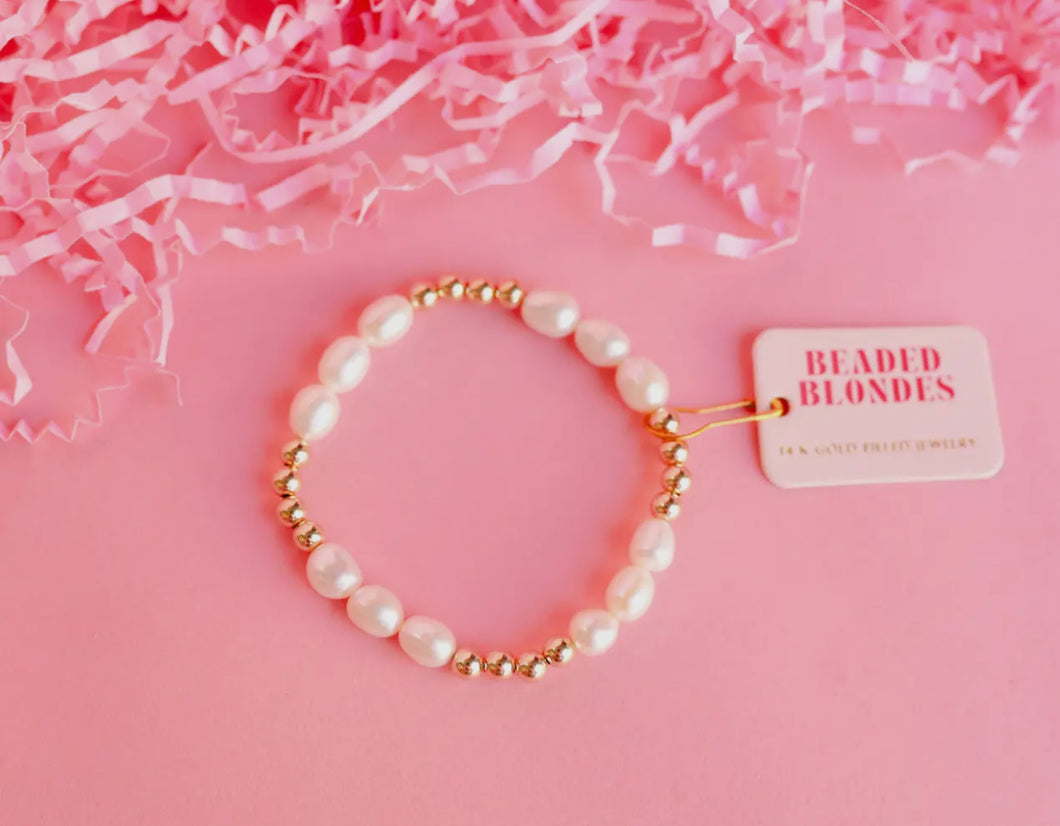 Willow pearl bracelet in gold- beaded blondes