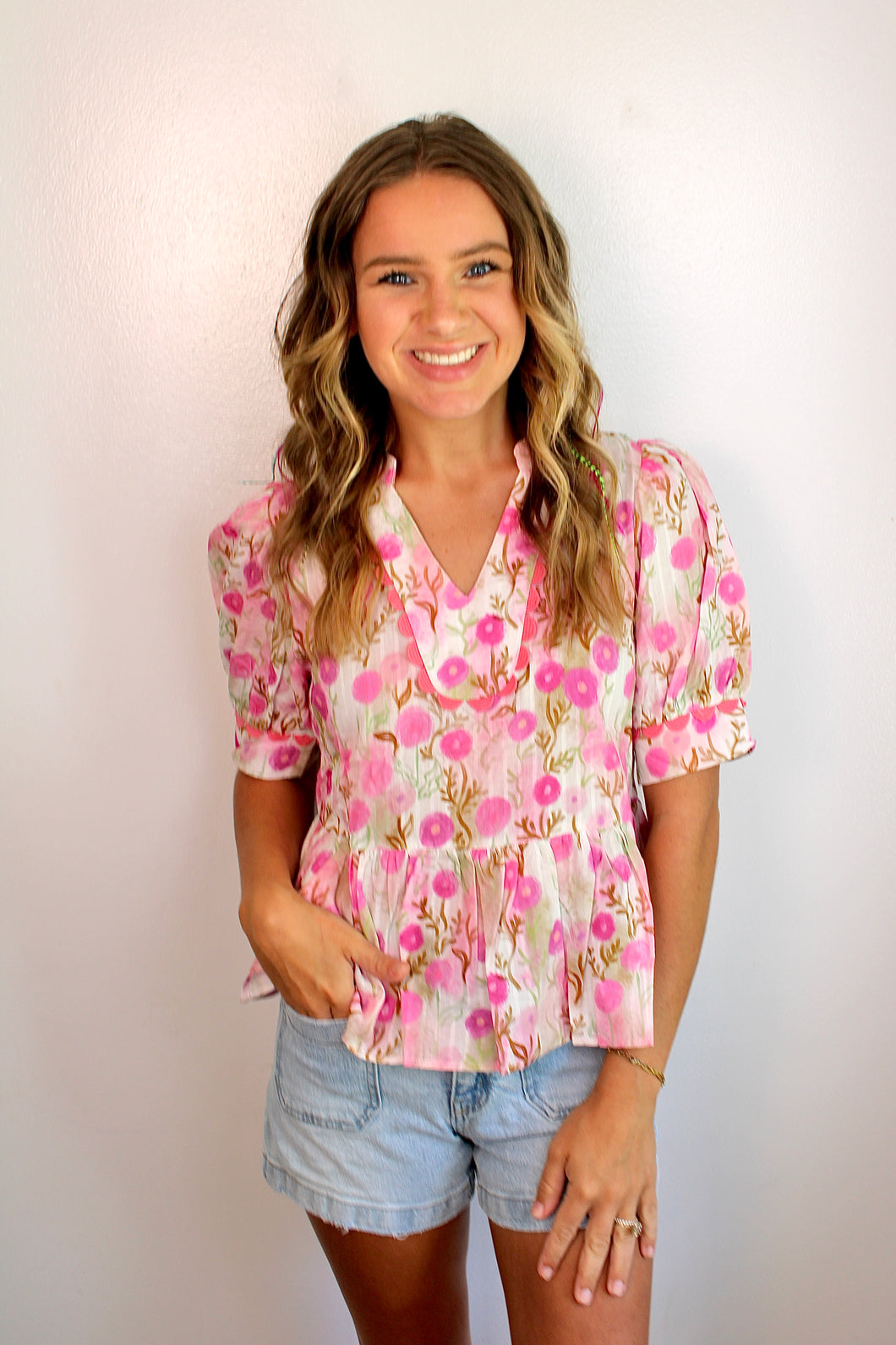 Pink flower short sleeve top