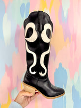 Load image into Gallery viewer, Black bow boots
