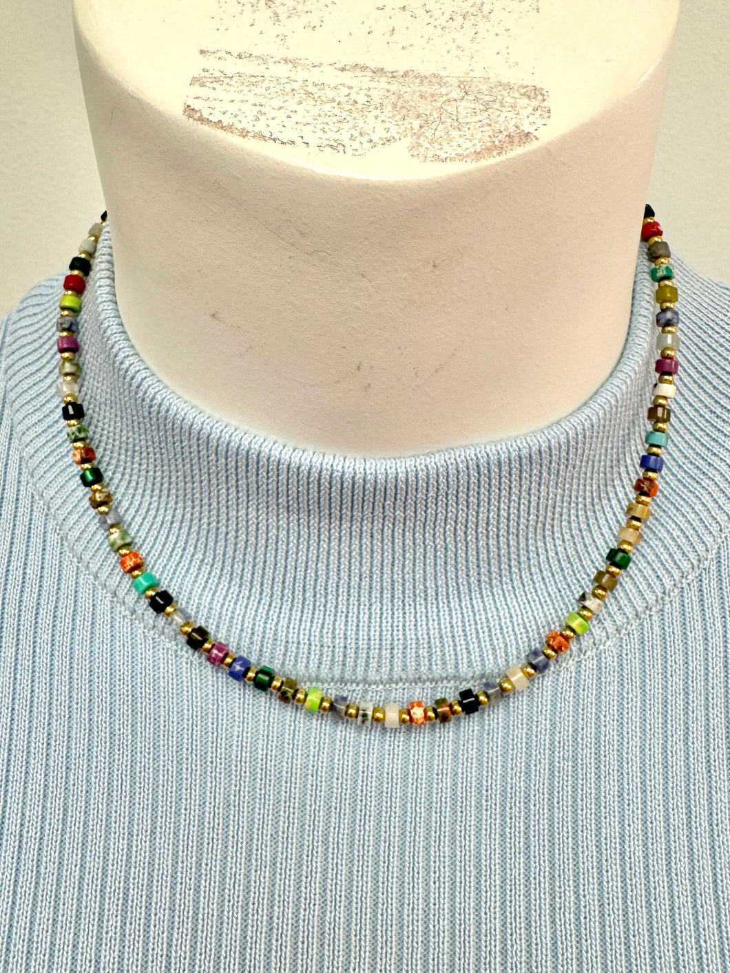 Small multi beaded hart designs necklace