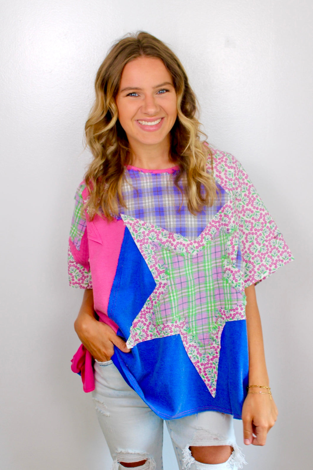 Patch star oversized top