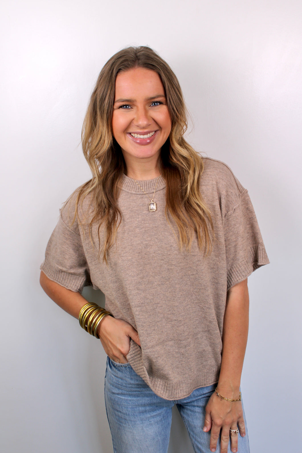 Brown basic seam top