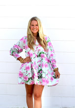 Load image into Gallery viewer, Floral long sleeve dress
