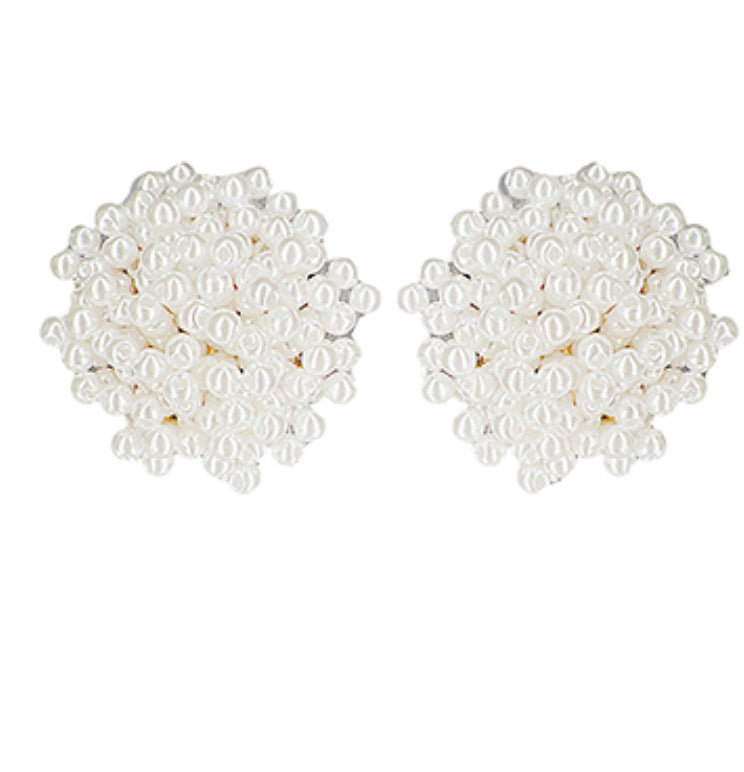 Pearl pom earrings