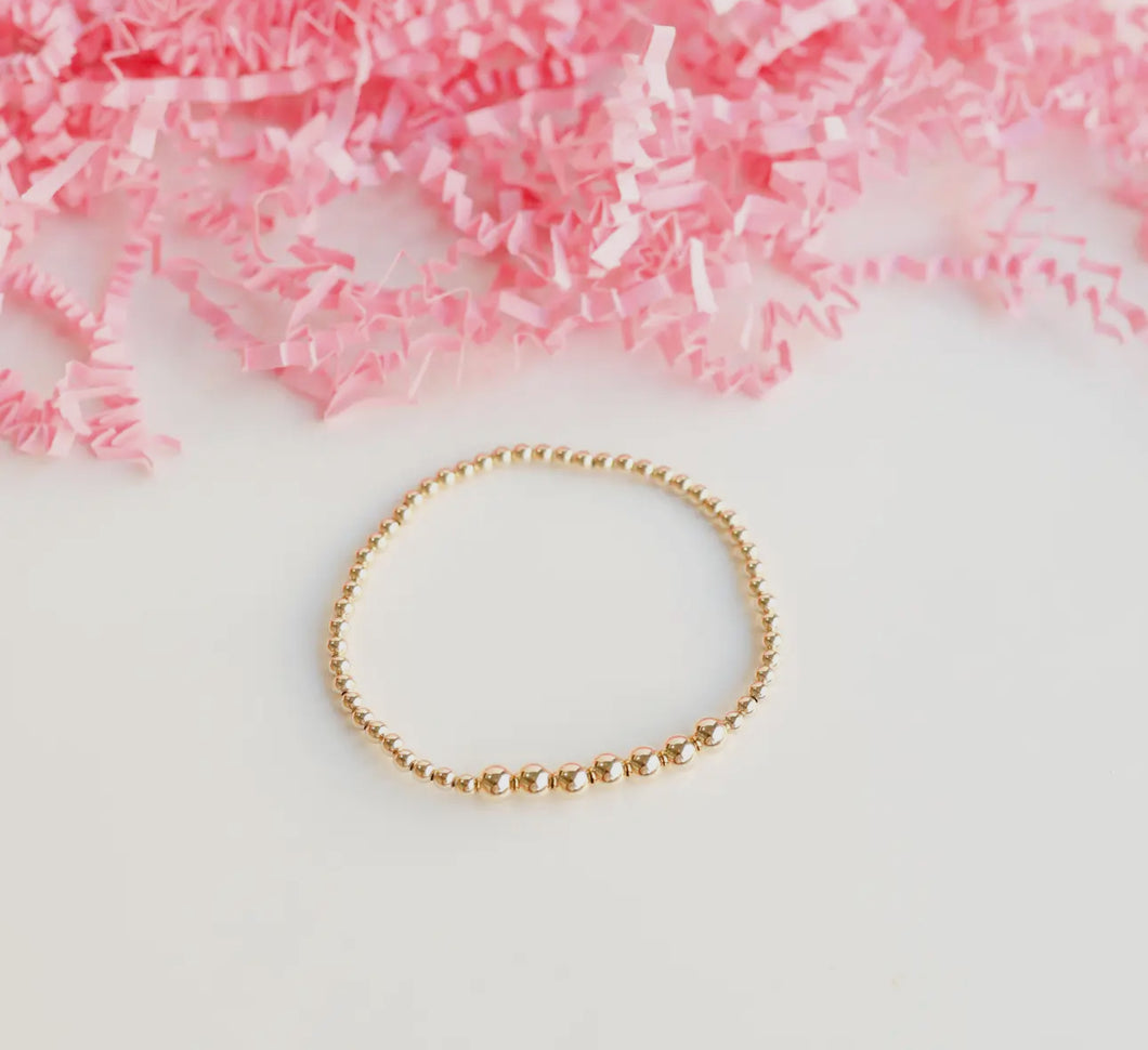 Lucky bracelet in gold- beaded blondes