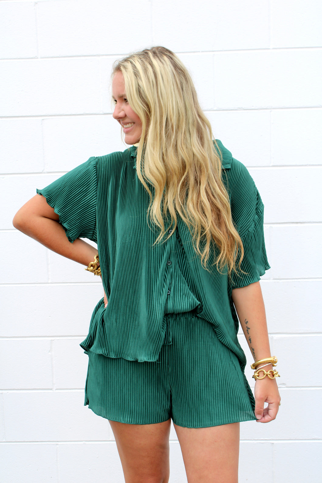 Hunter green button shorts set