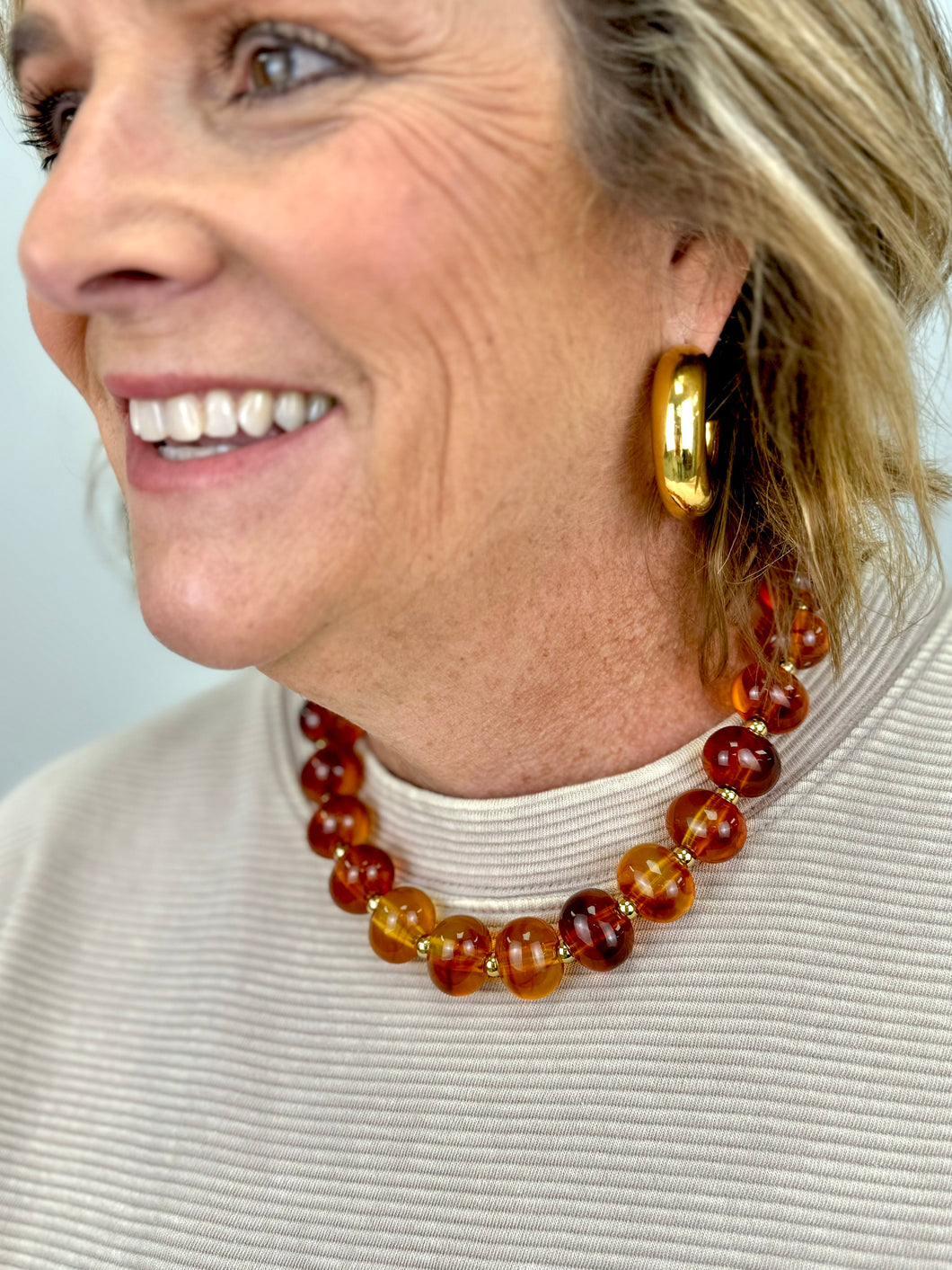 Brown tortoise beaded necklace hart designs