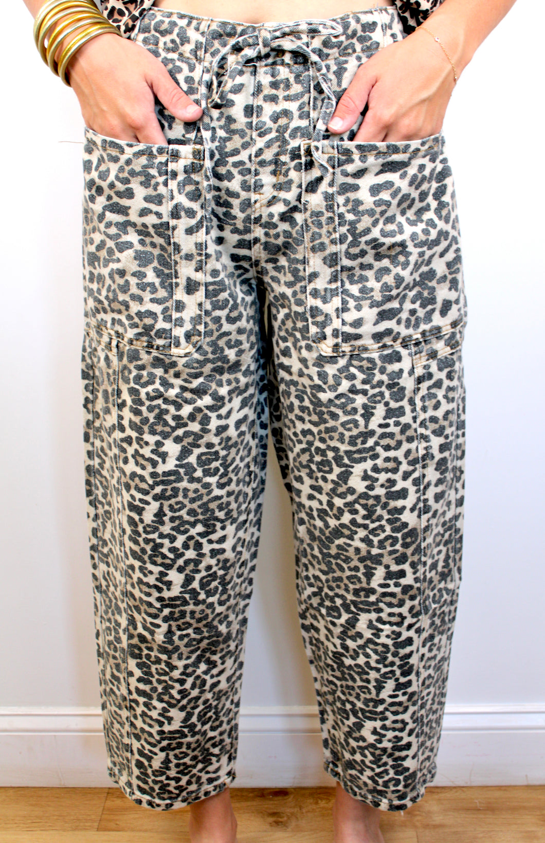 Leopard tie pants