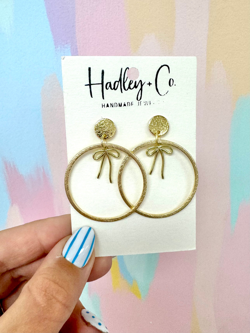 Gold bow round Hadley + co earrings