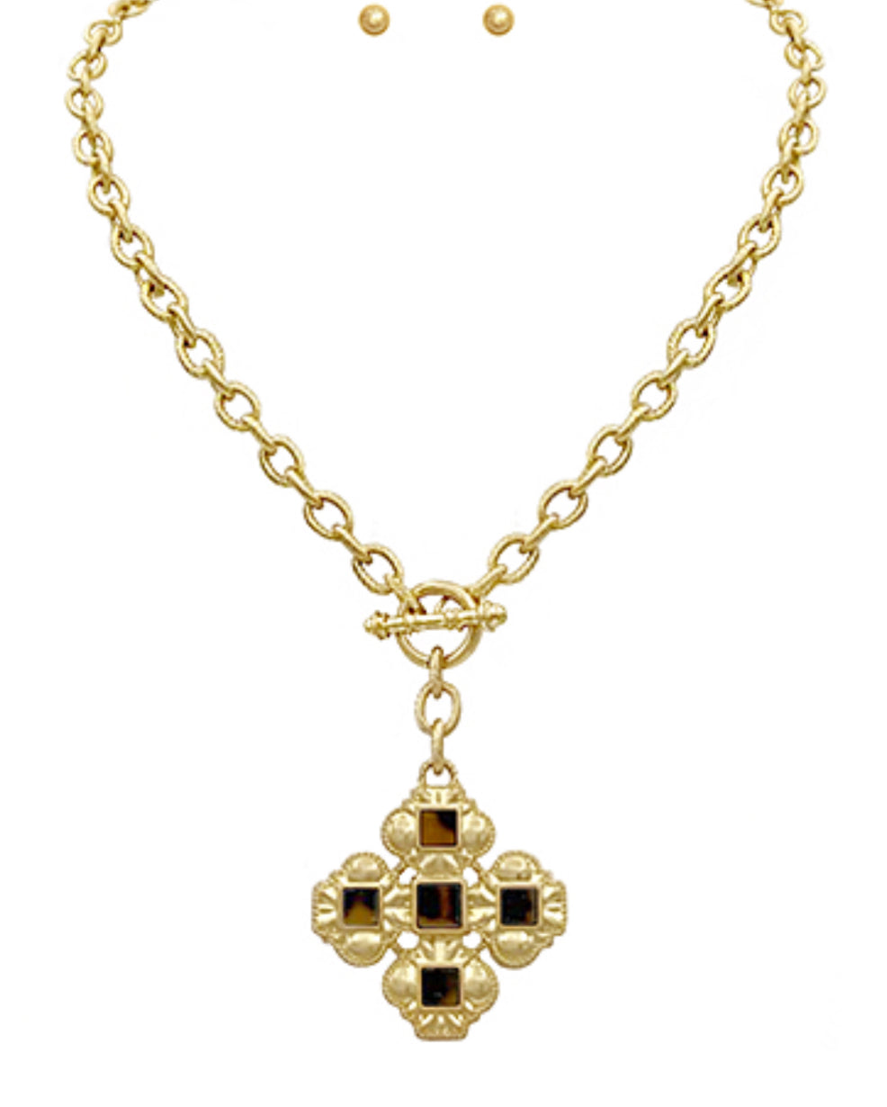 Gold tortoise necklace