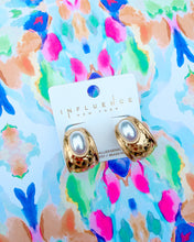 Load image into Gallery viewer, Gold pearl hoop earrings
