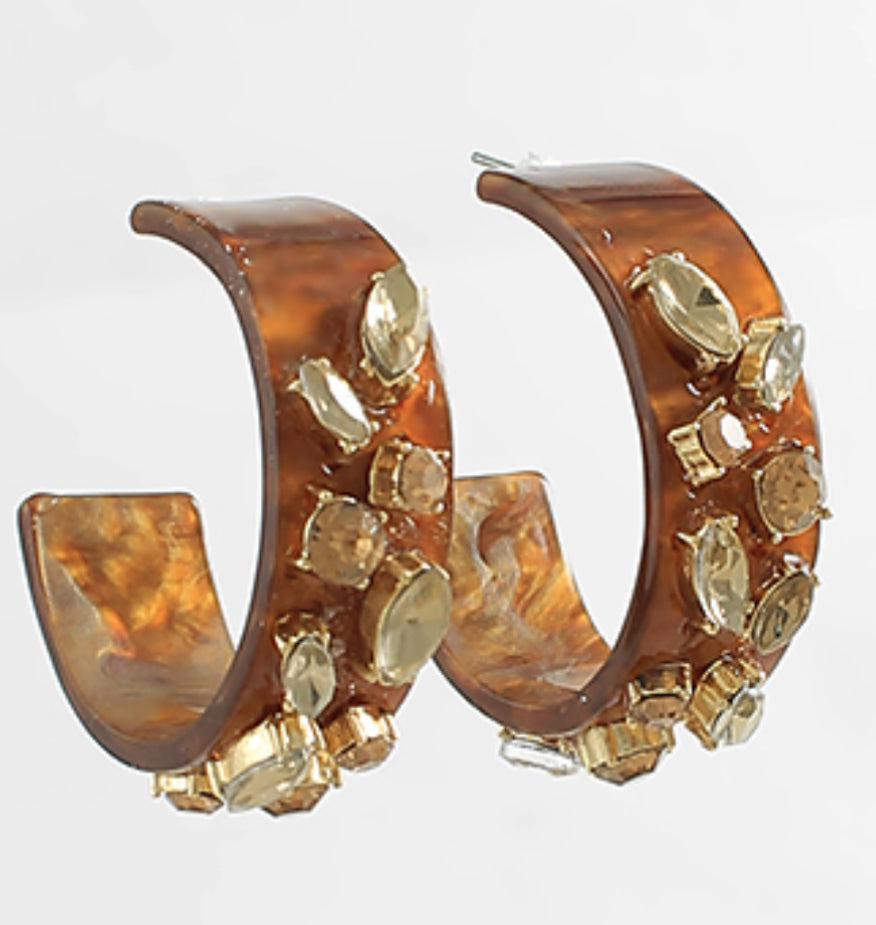 Stoned brown hoops