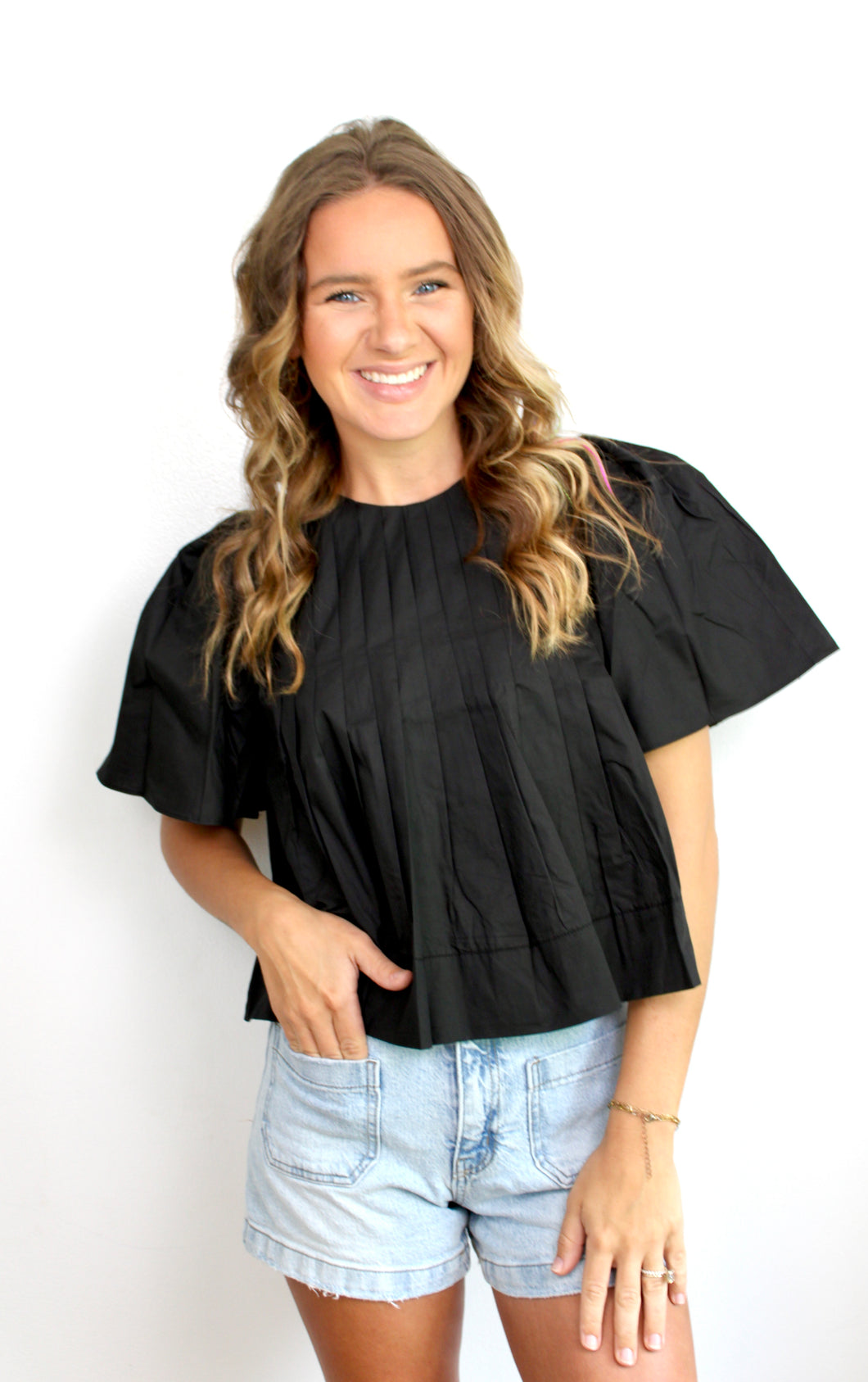 Black pleated top