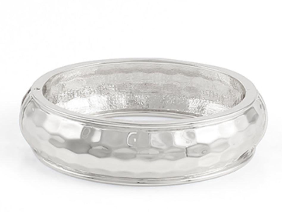 Silver hammered bracelet
