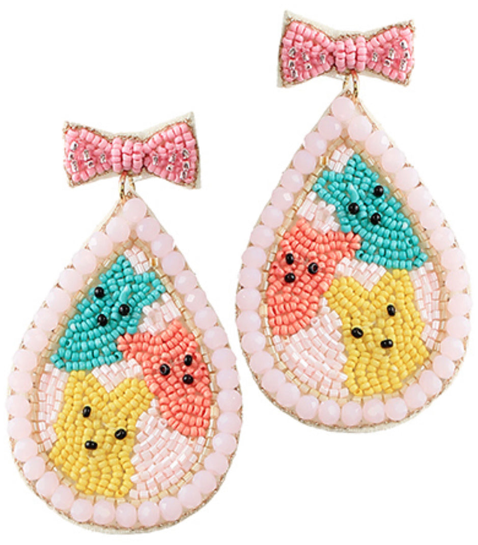 Peep beaded earrings