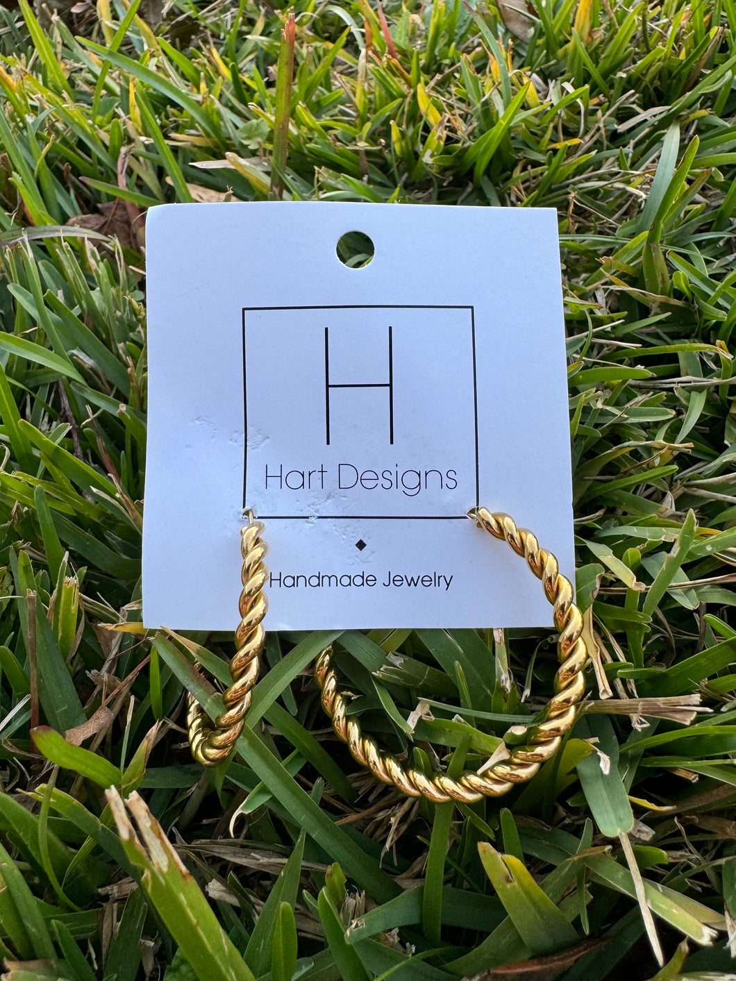 Gold twist hoop earrings