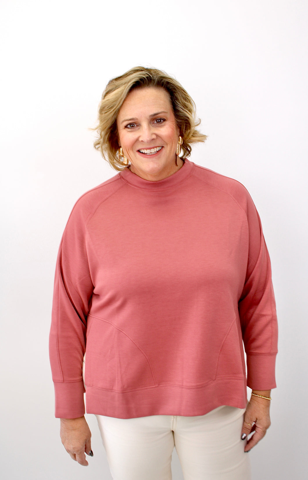 Mauve scuba pullover