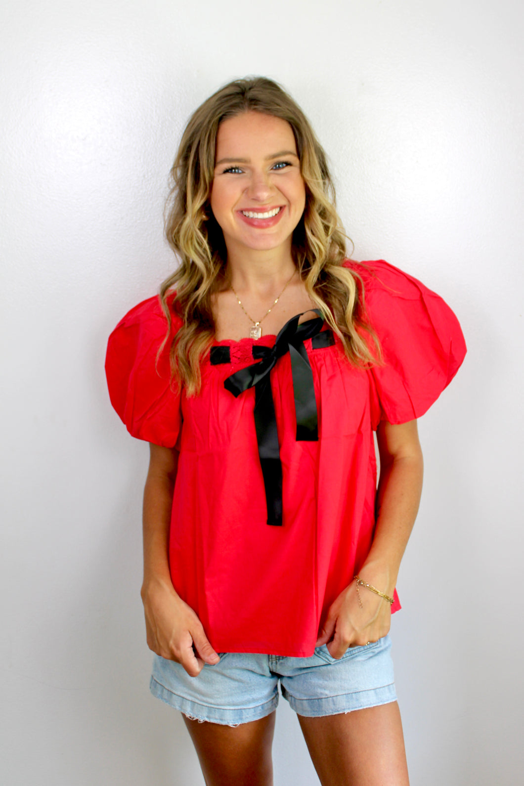Red black bow top