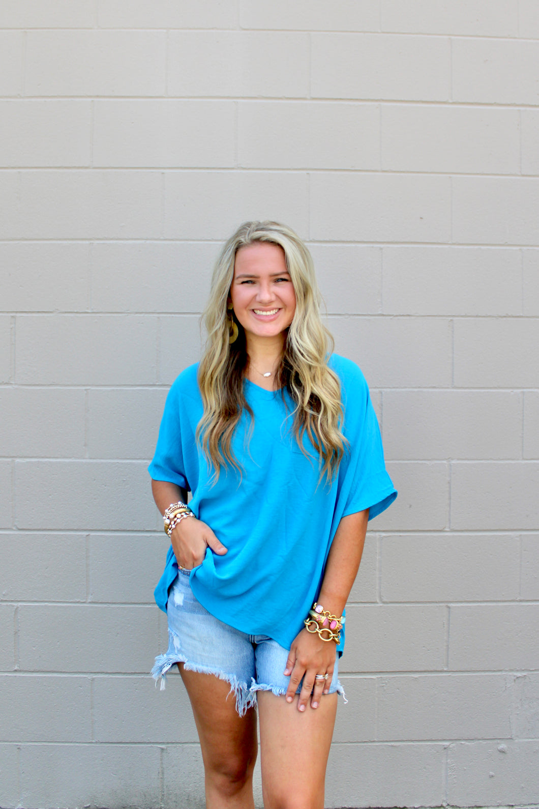 Aqua pocket top