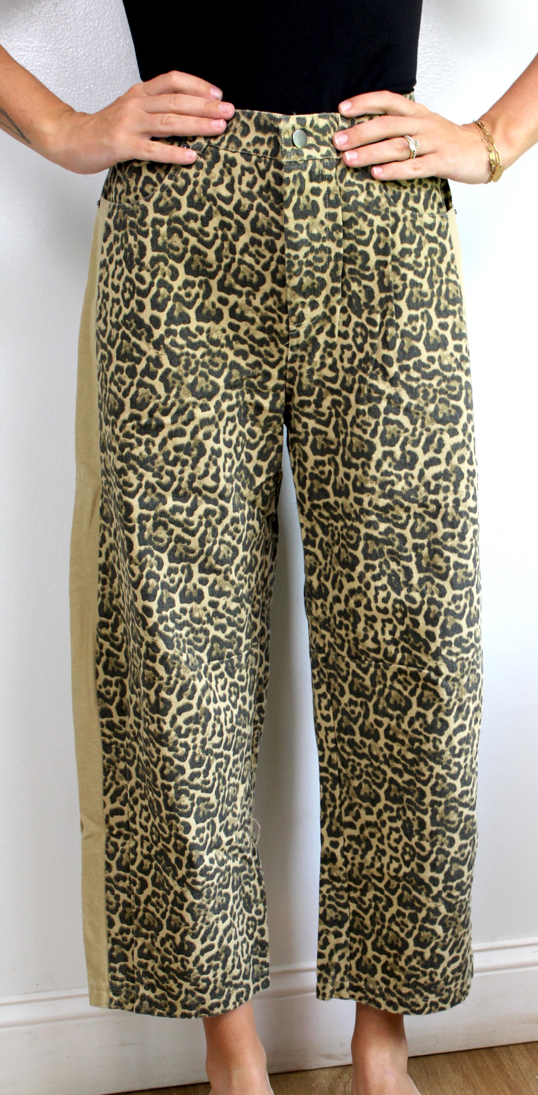 Leopard denim pants