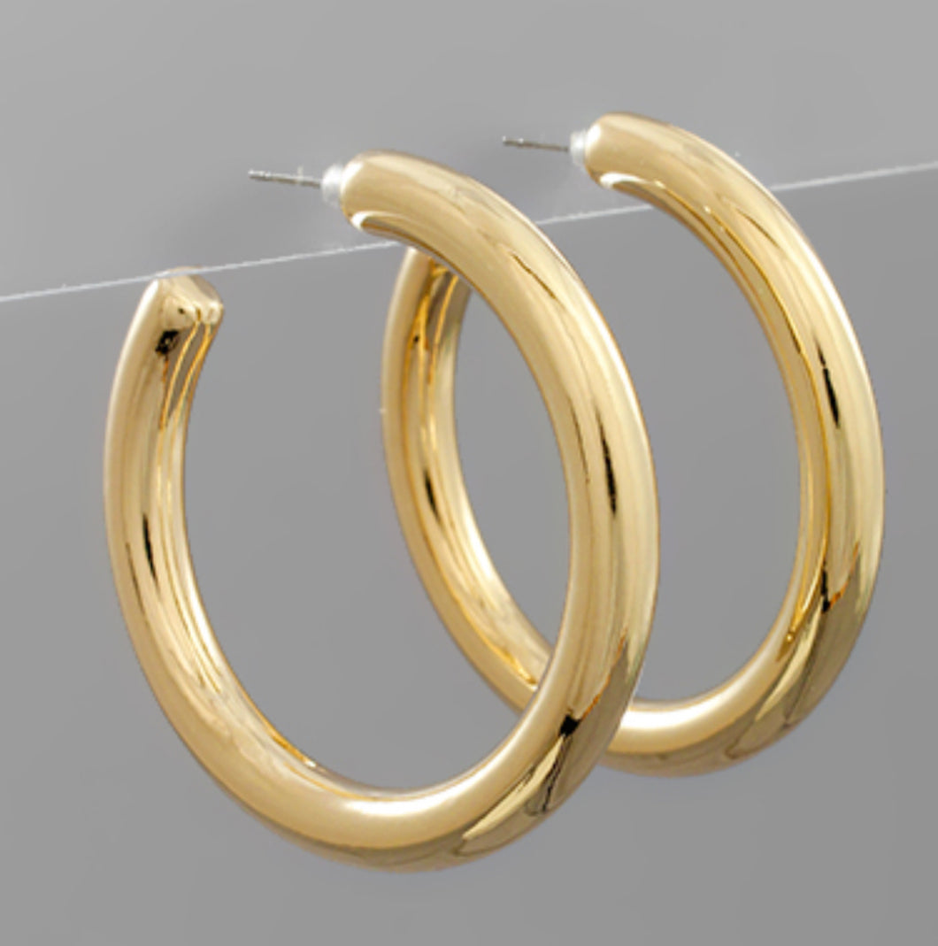 Shiny gold hoops