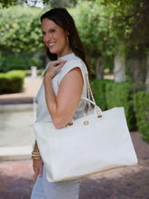 Load image into Gallery viewer, Ivory Caroline Hill purse
