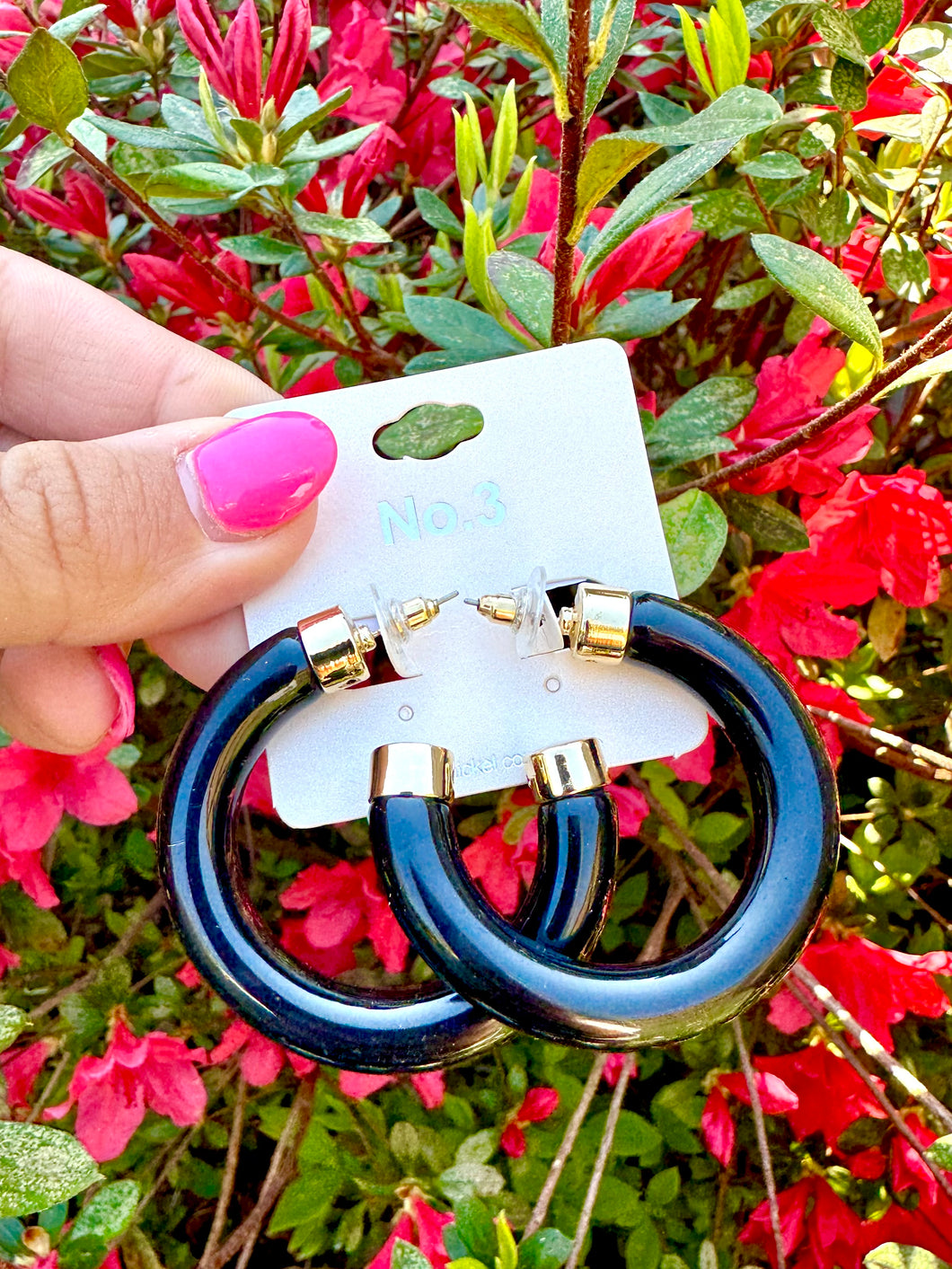 Black gold chunky hoops