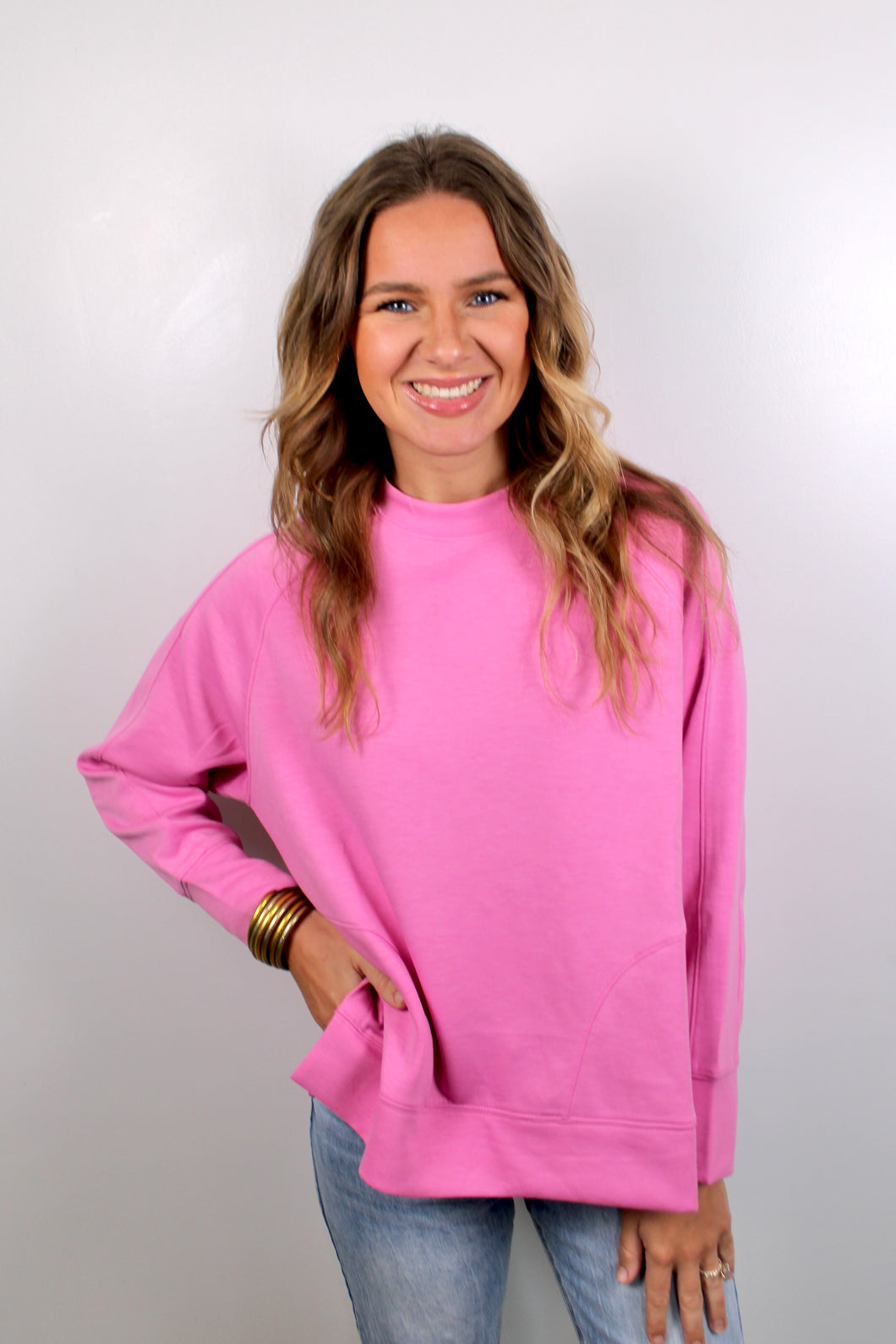Bright mauve scuba pullover
