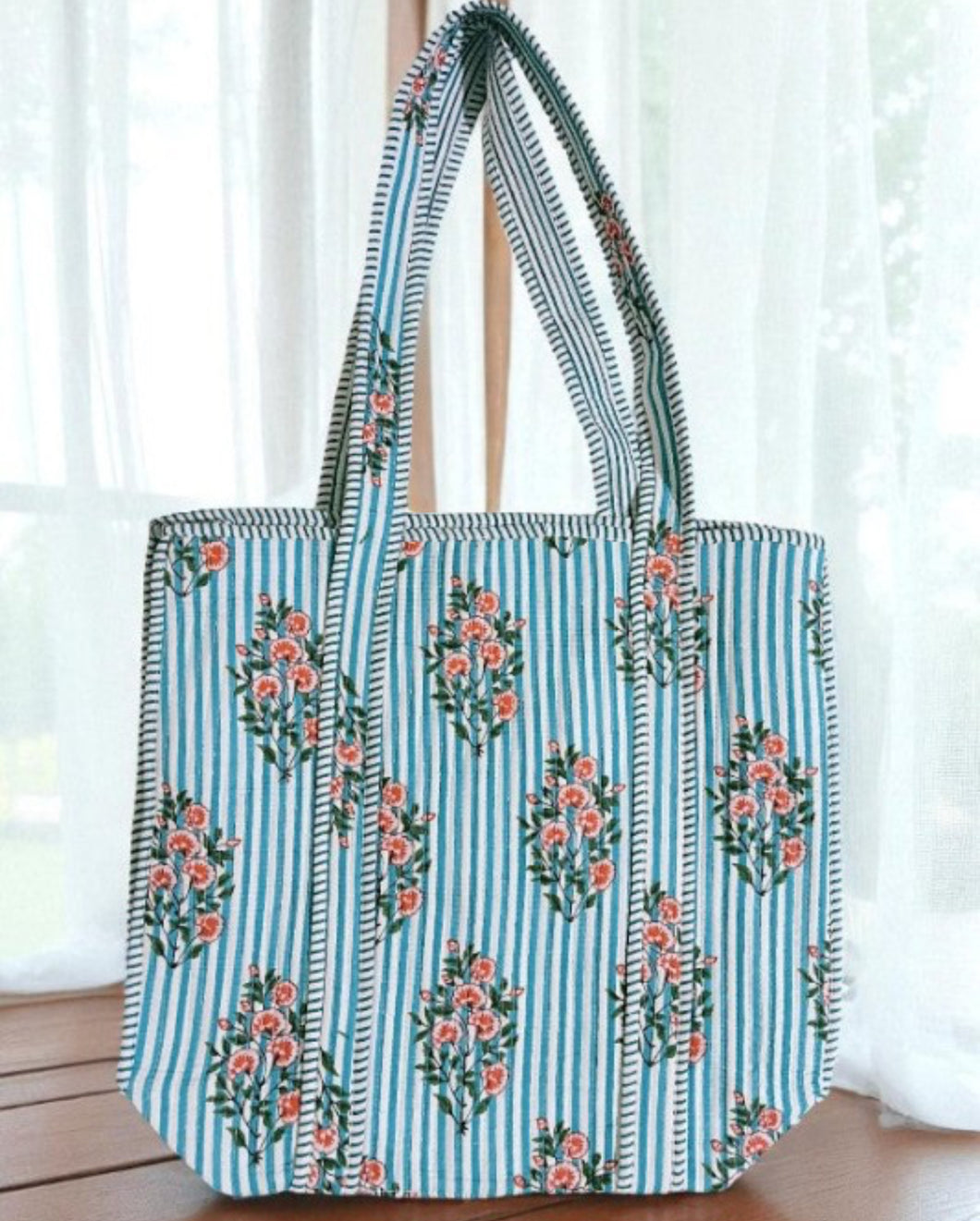 Stripe floral quilted bag