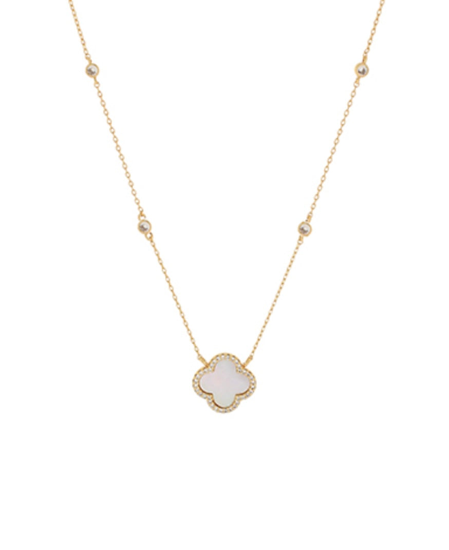 Stoned clover necklace