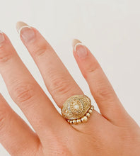 Load image into Gallery viewer, Lauren cascade beaded ring- beaded blondes
