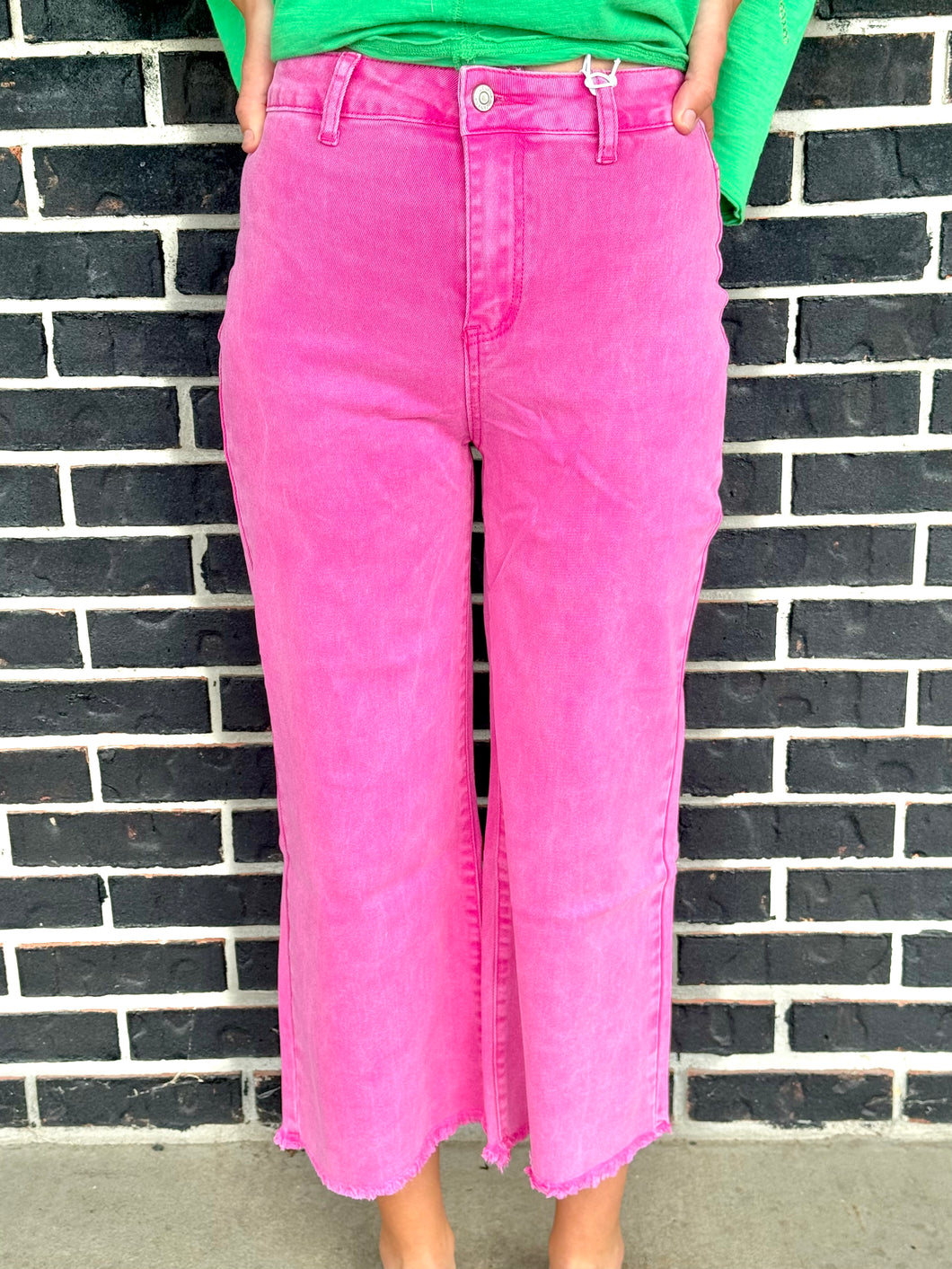 Pink raw hem pants