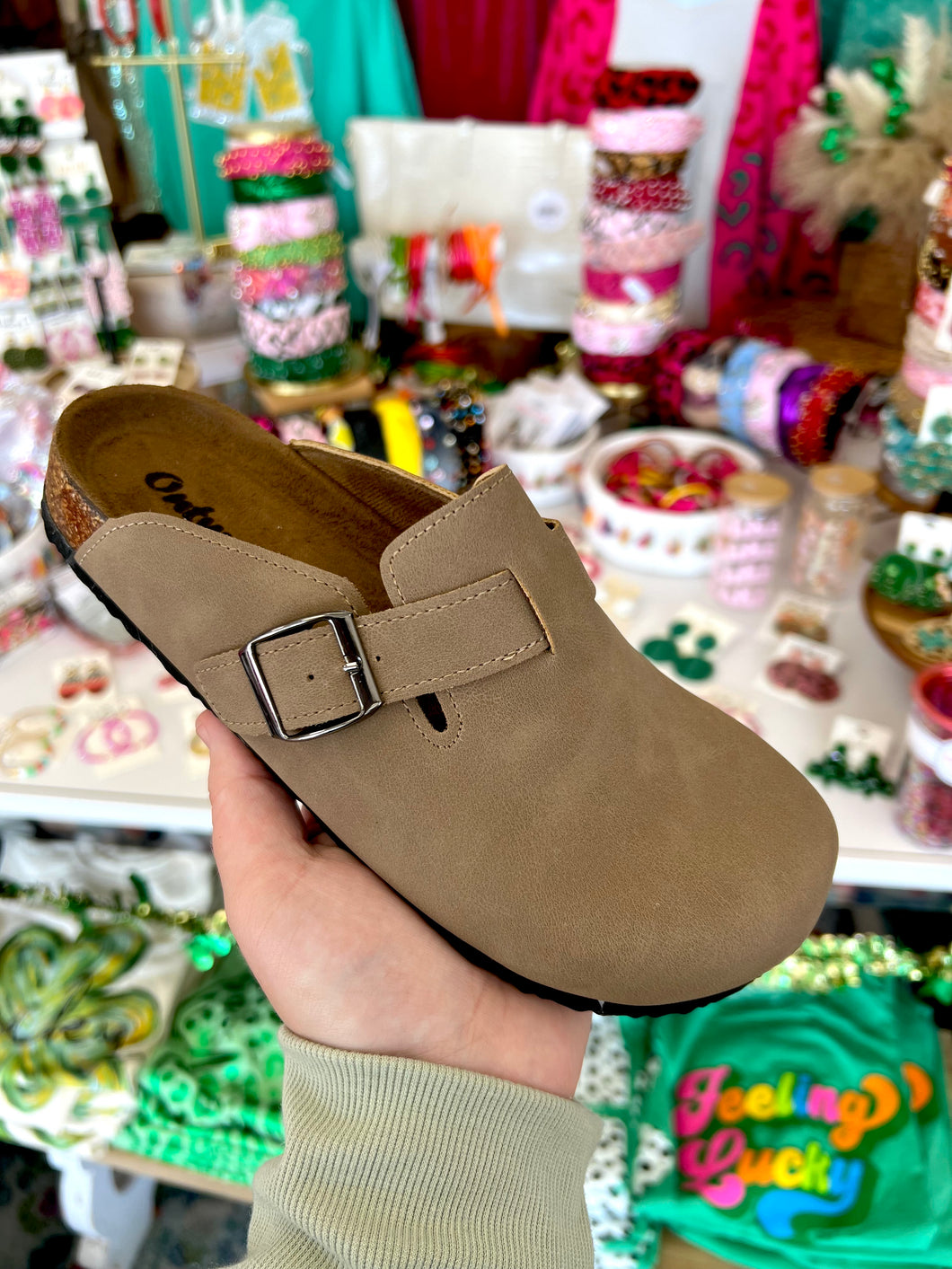 Birkenstock dupe shoes