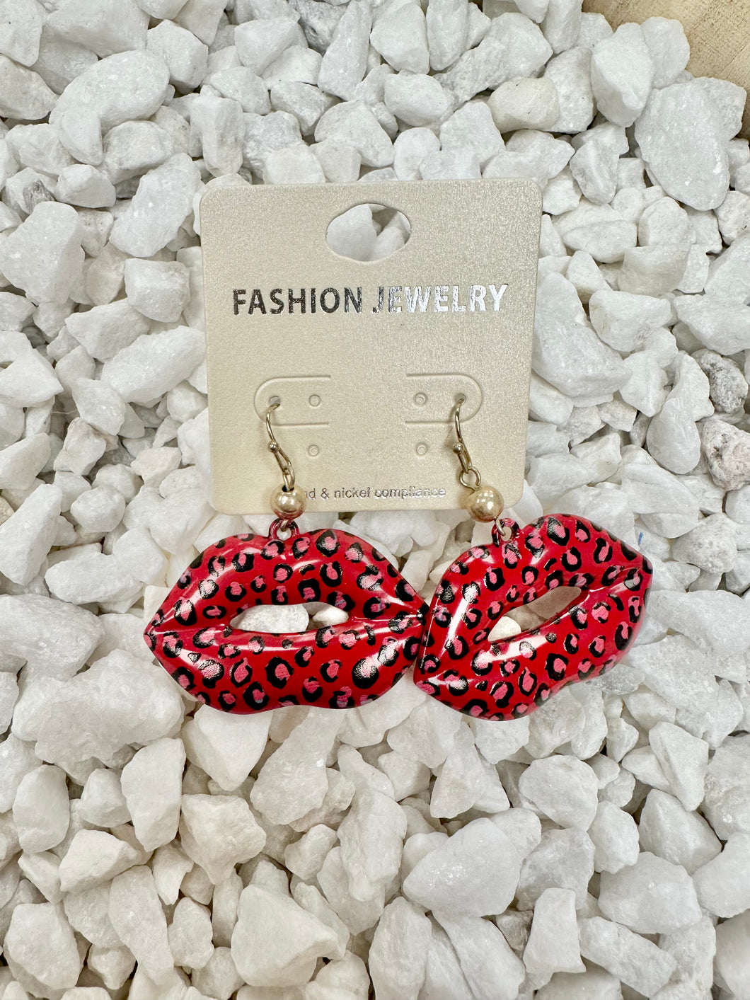 Red leopard lips